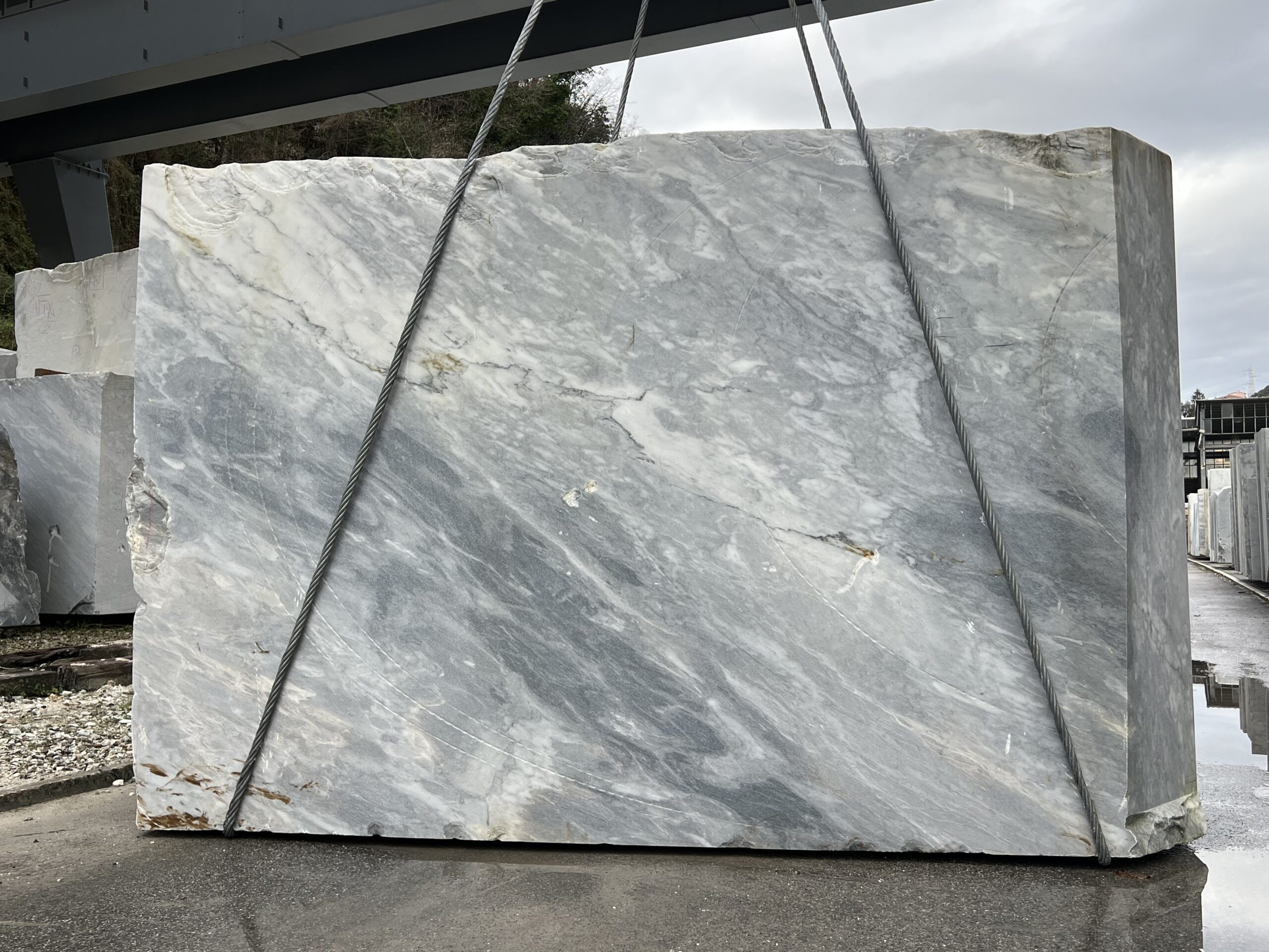 Blocco di marmo Gioia
